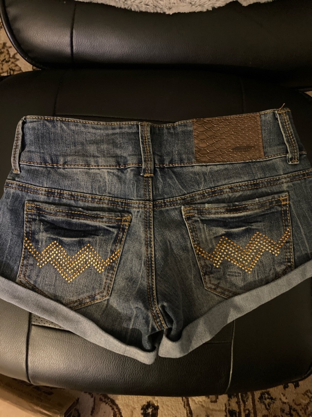Dollhouse Denim Shorts with Gold embellishments size 1 - Picture 2 of 4